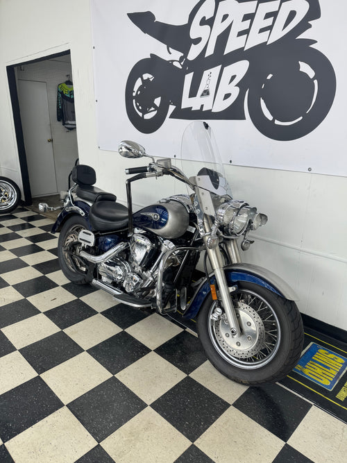 2007 Yamaha V-star Road Warrior 1700 image 0
