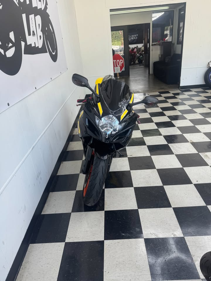 2006 Suzuki GSX-R 750
