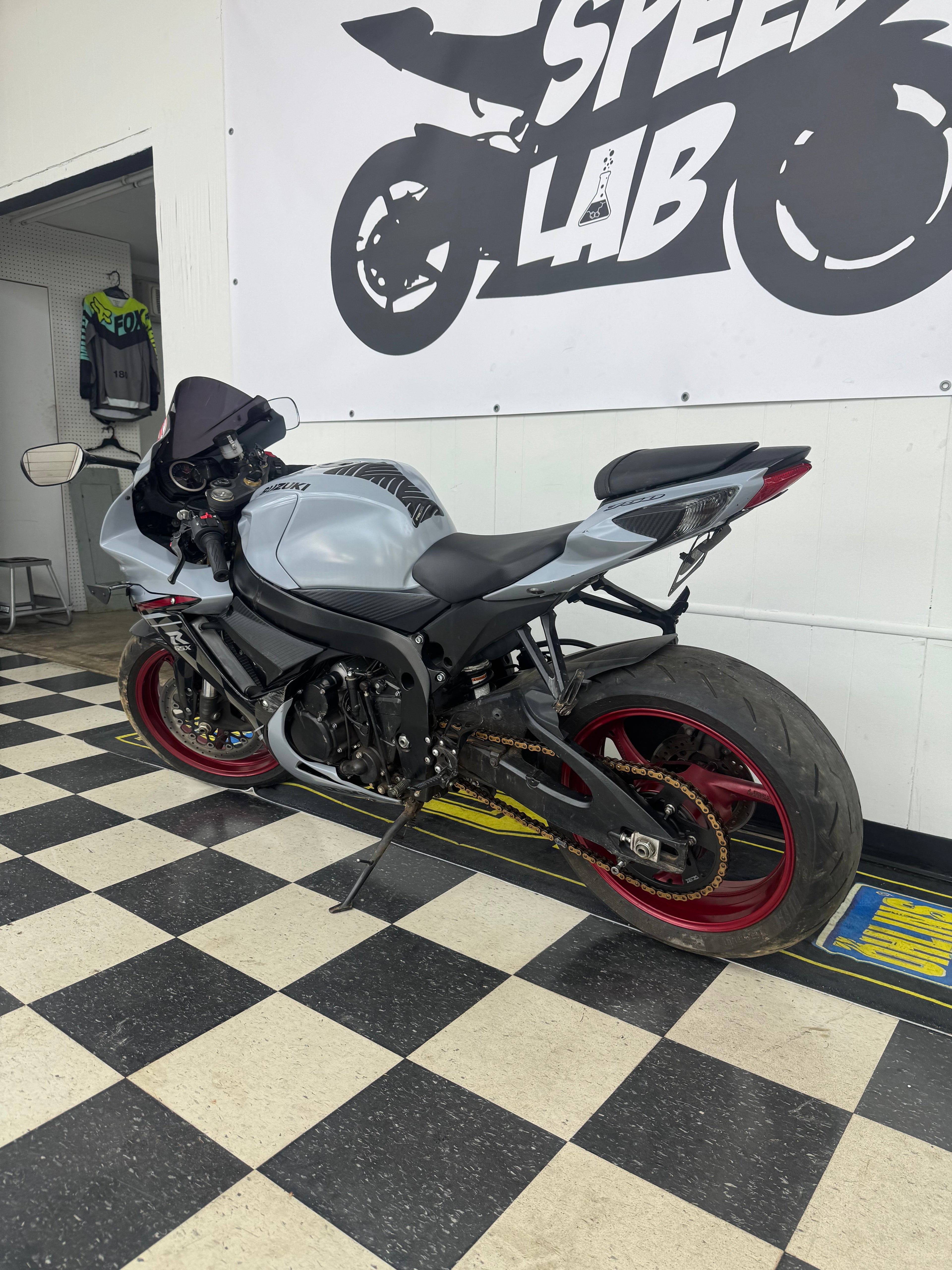 2023 Suzuki GSX-R 750 image 5
