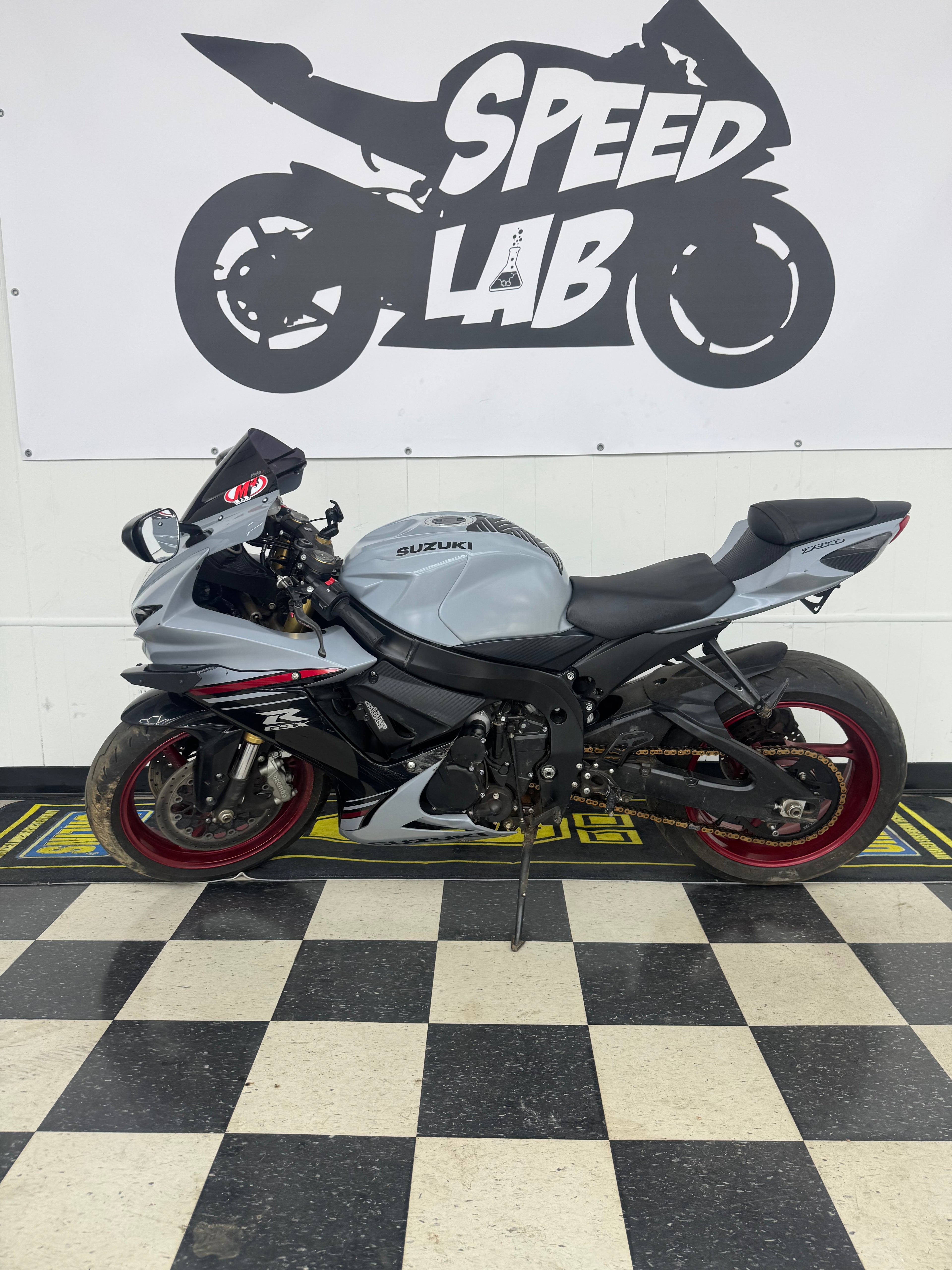2023 Suzuki GSX-R 750 image 0
