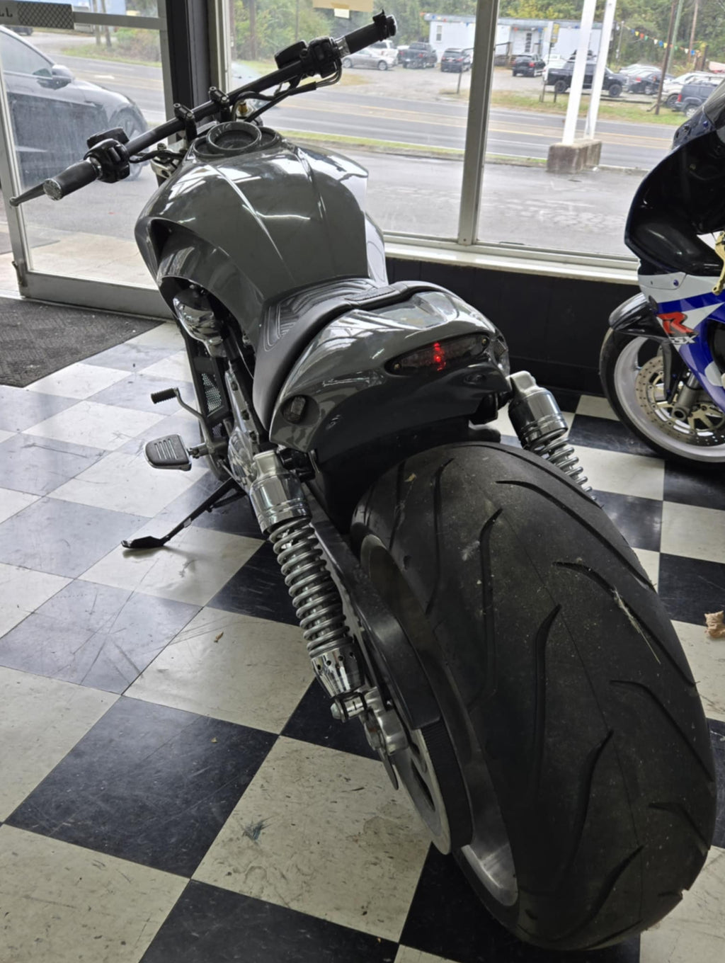 2008 Harley-Davidson V-Rod image 3