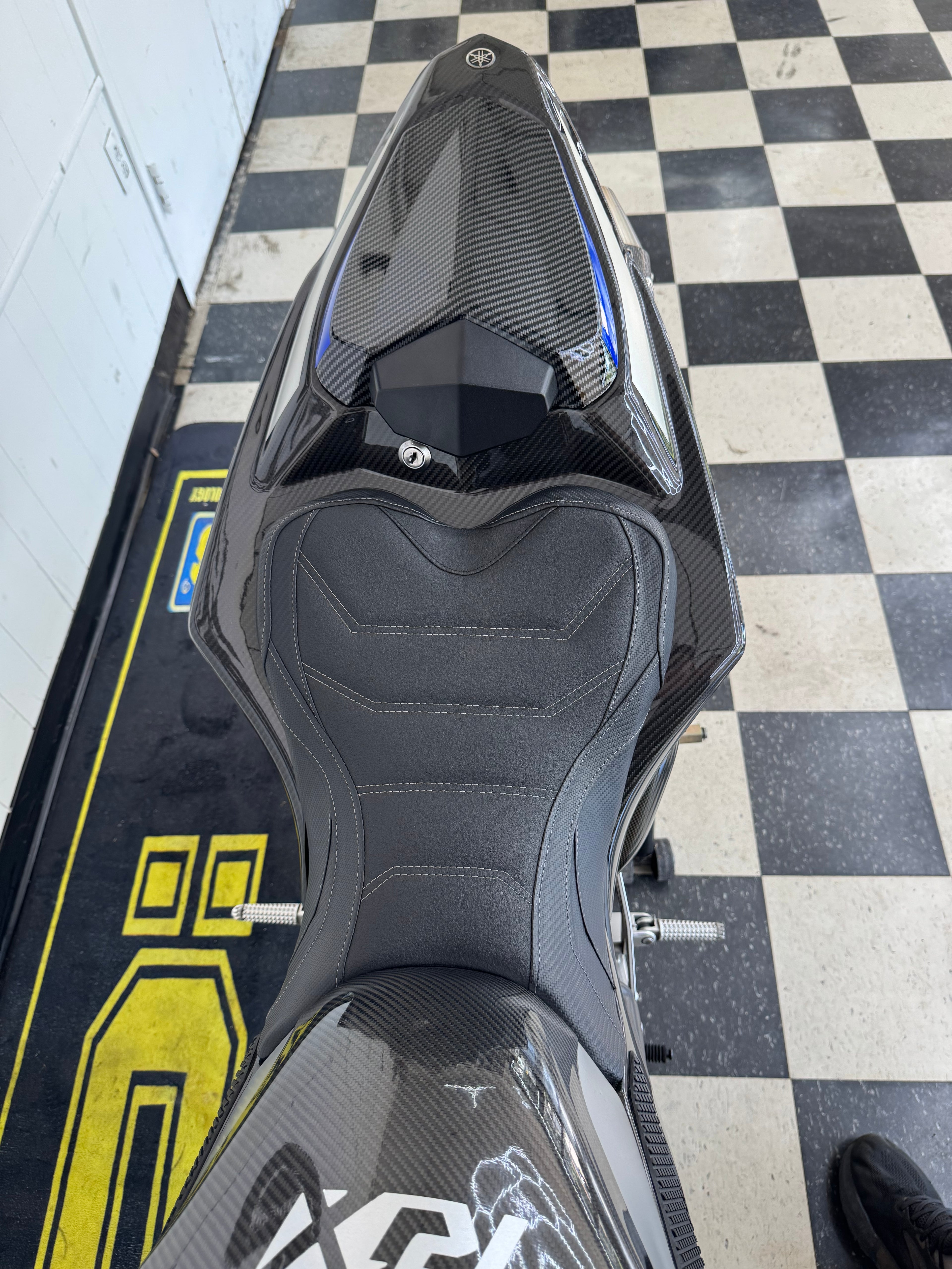 2010 Yamaha R1