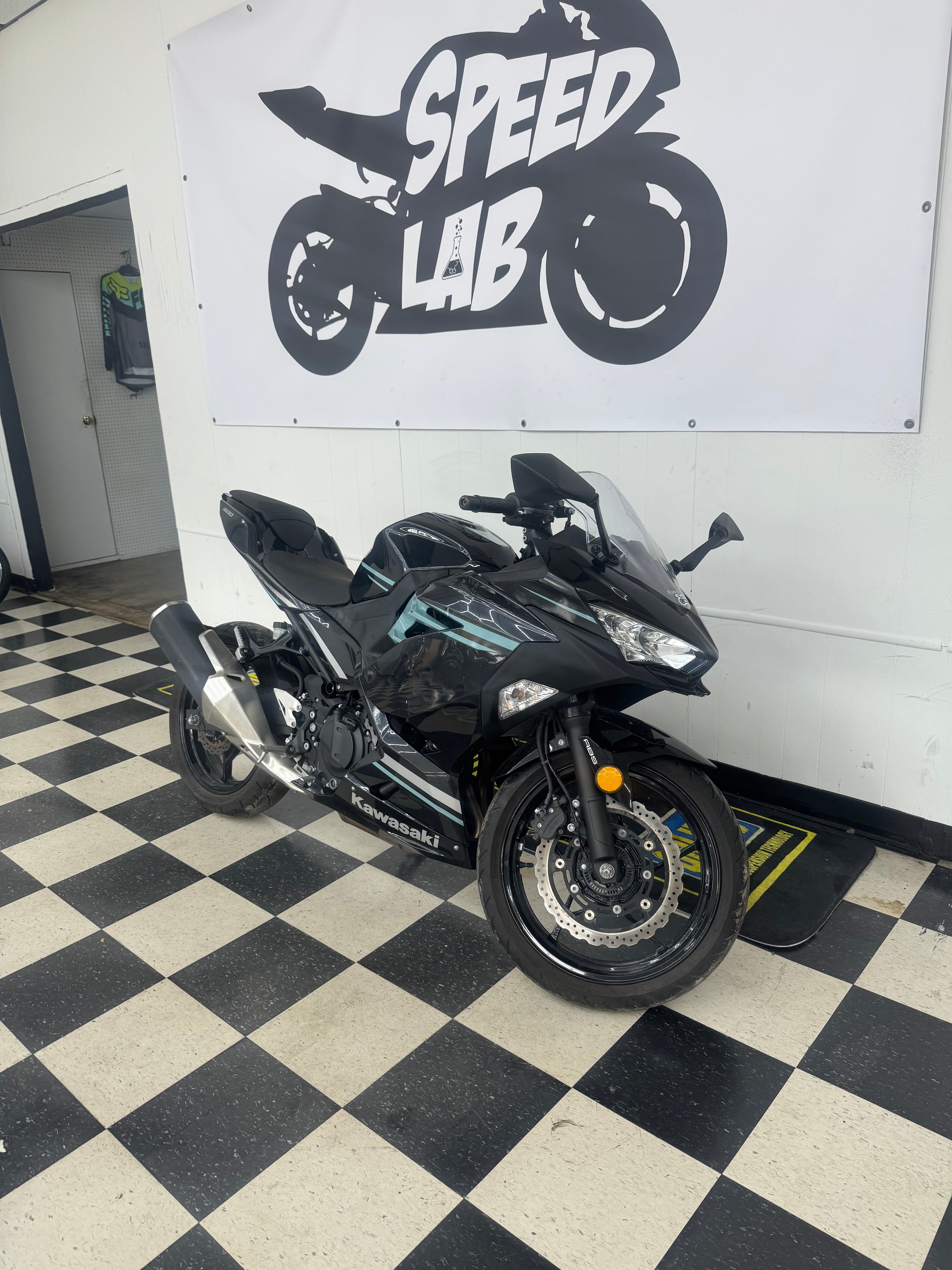 2020 Kawasaki Ninja 400