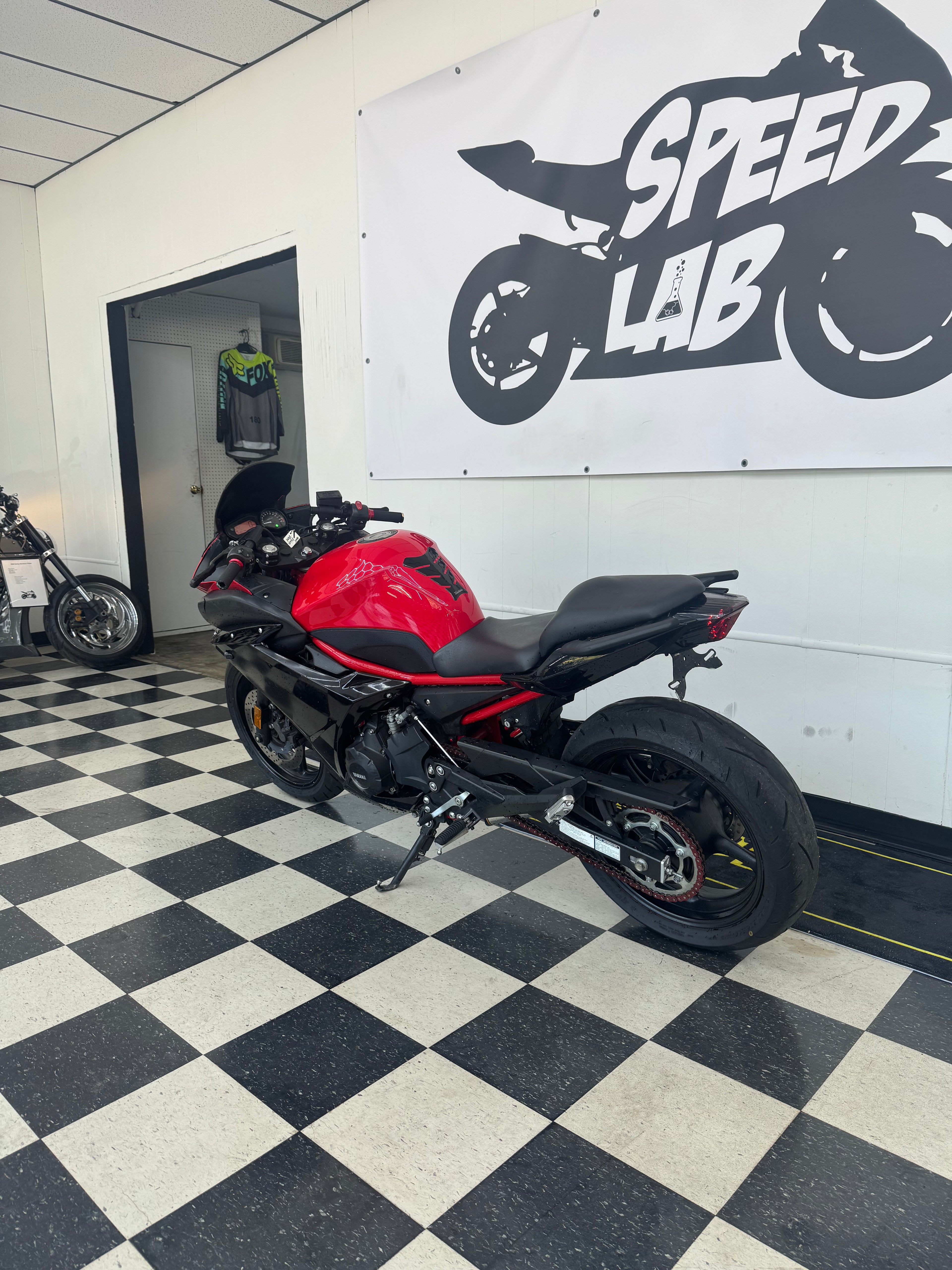 2015 Yamaha FZ6R