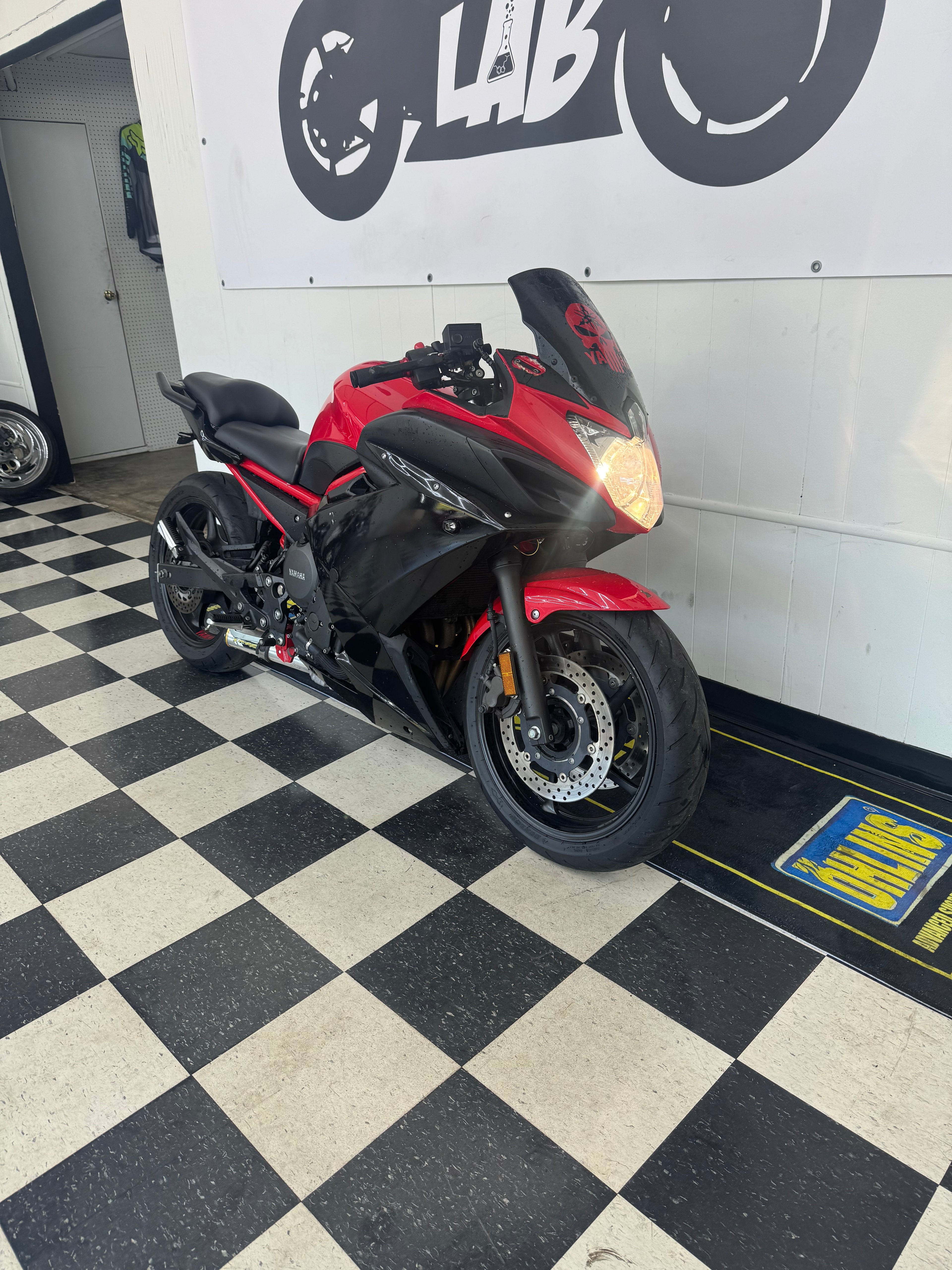 2015 Yamaha FZ6R