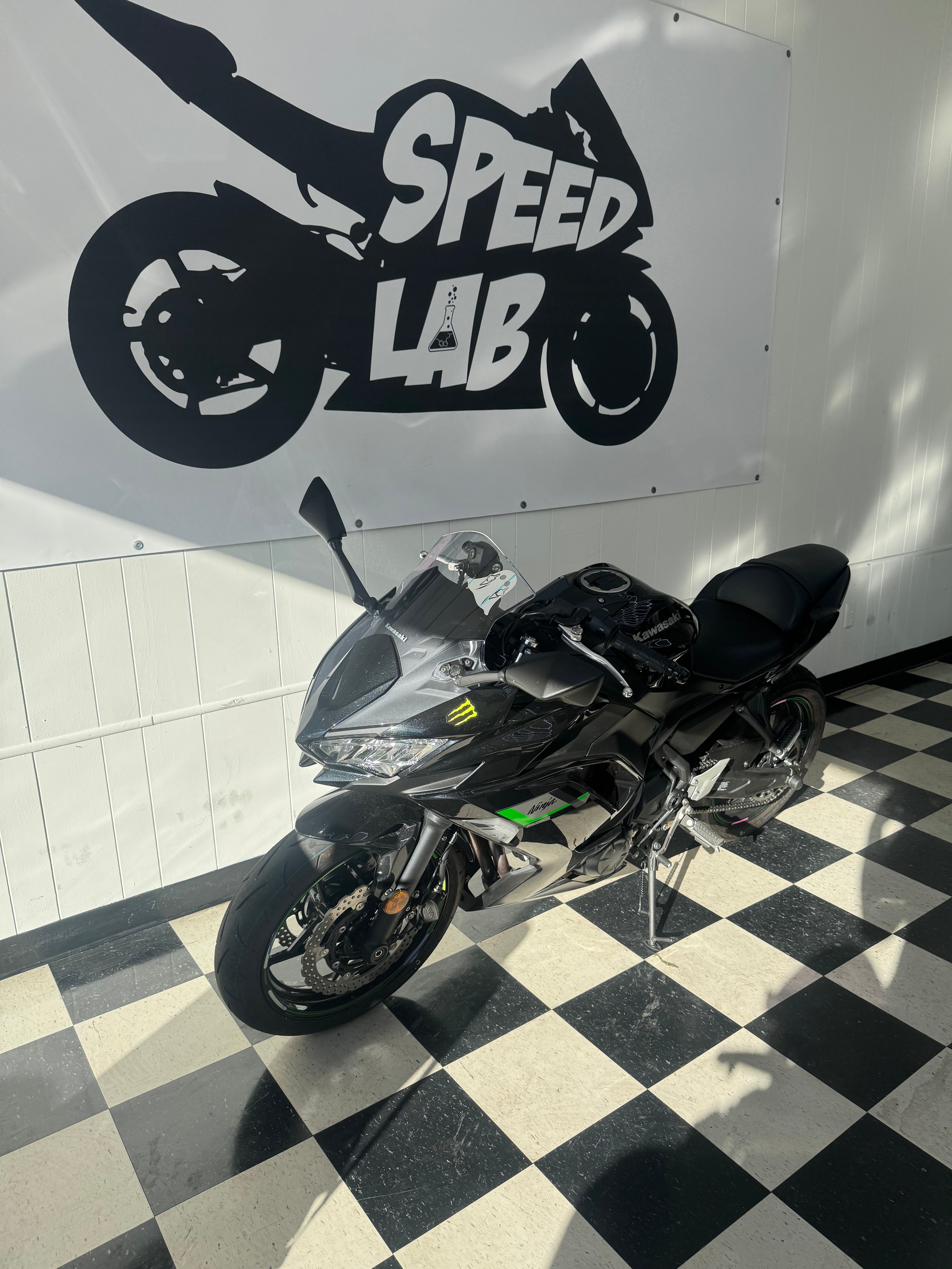 2025 Kawasaki Ninja 650