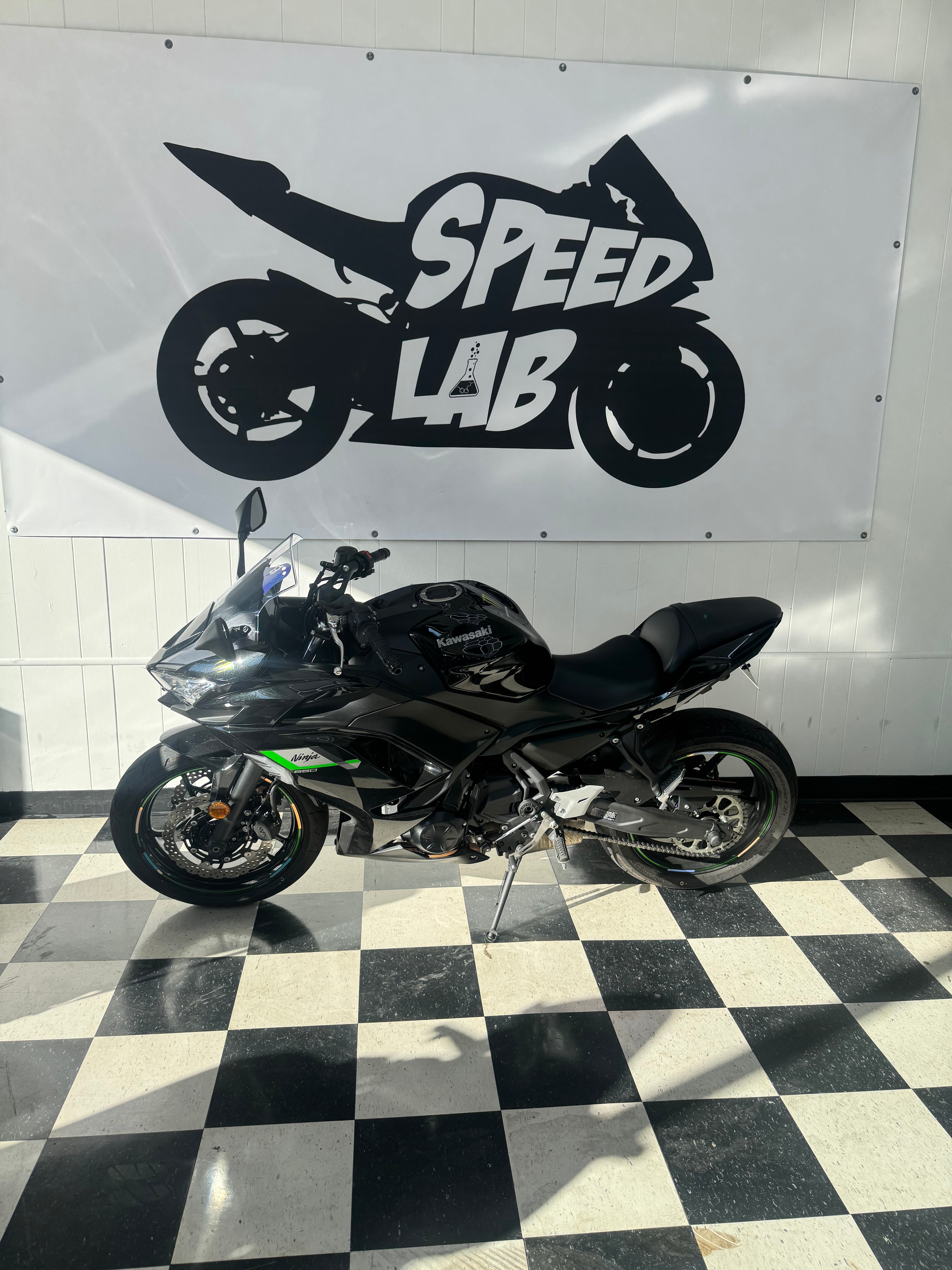 2025 Kawasaki Ninja 650